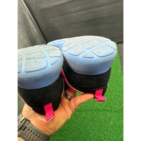 Nike Roshe Run GS  Athletic Shoes Youth Size 7Y Black Pink Running 599729-001‎ - Picture 9 of 12